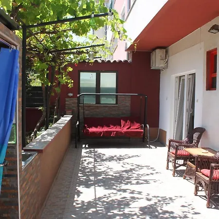 Santo Domingo Pula